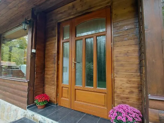 Hamori Alom * מישקולץ