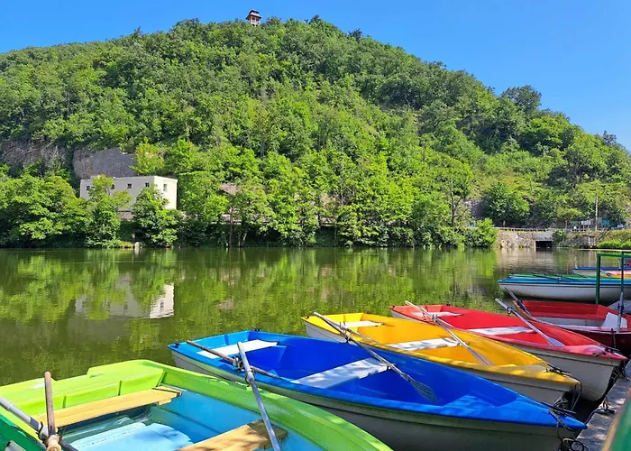 Hamori Alom בית נופש